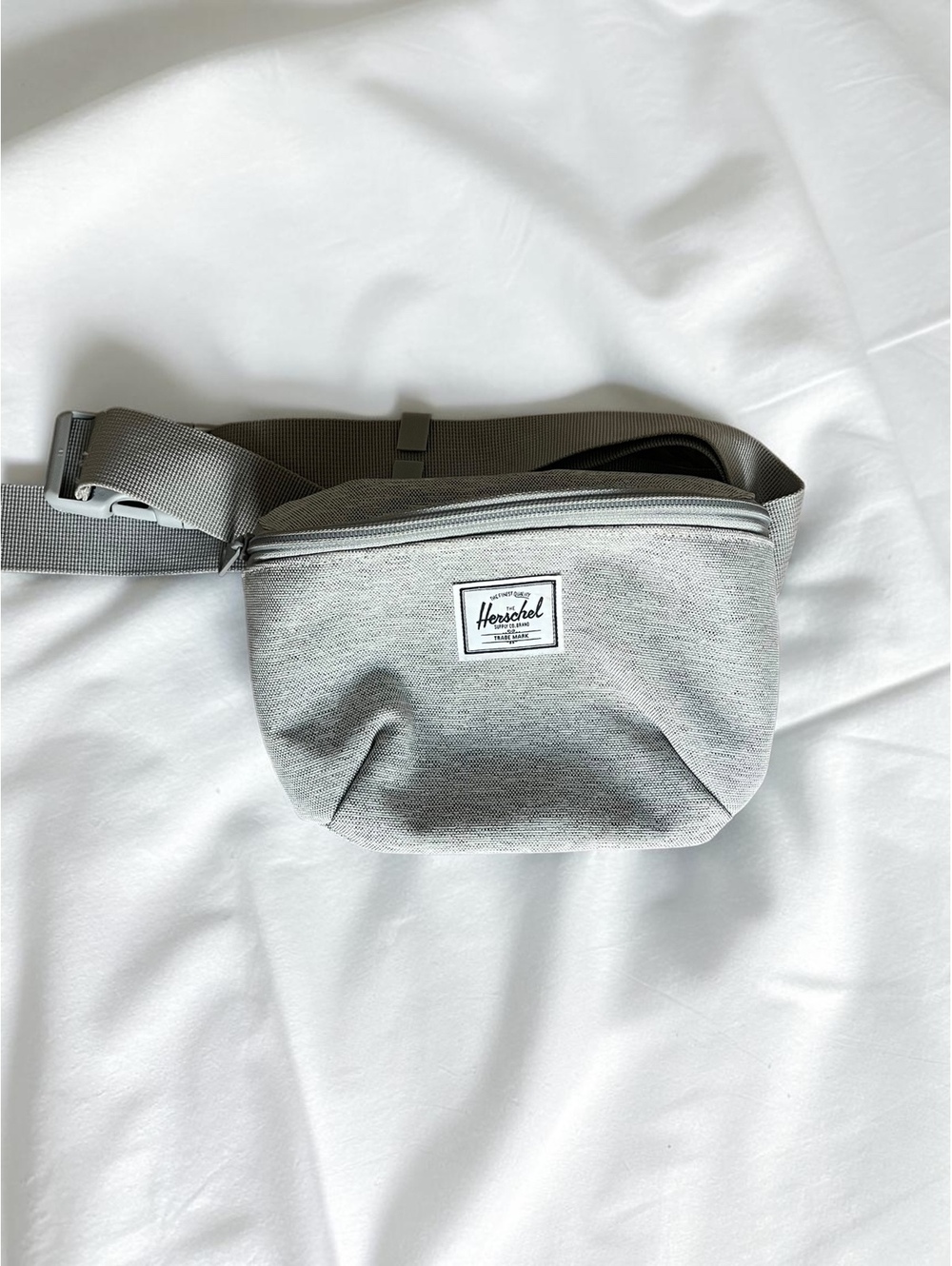 Herschel Supply Co. Fifteen Hip Pack Fanny Bag Gray